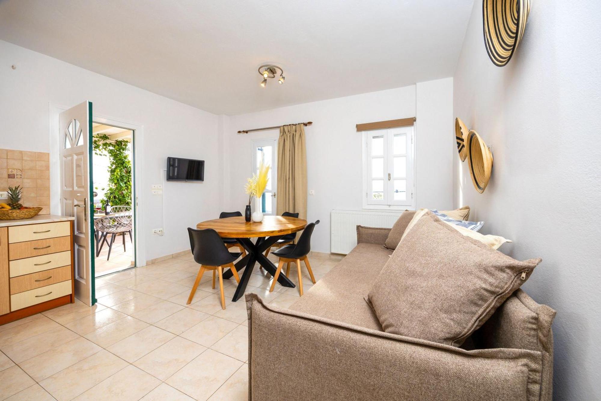 Sahara Beach Apartments - Kastraki Kastrákion Buitenkant foto