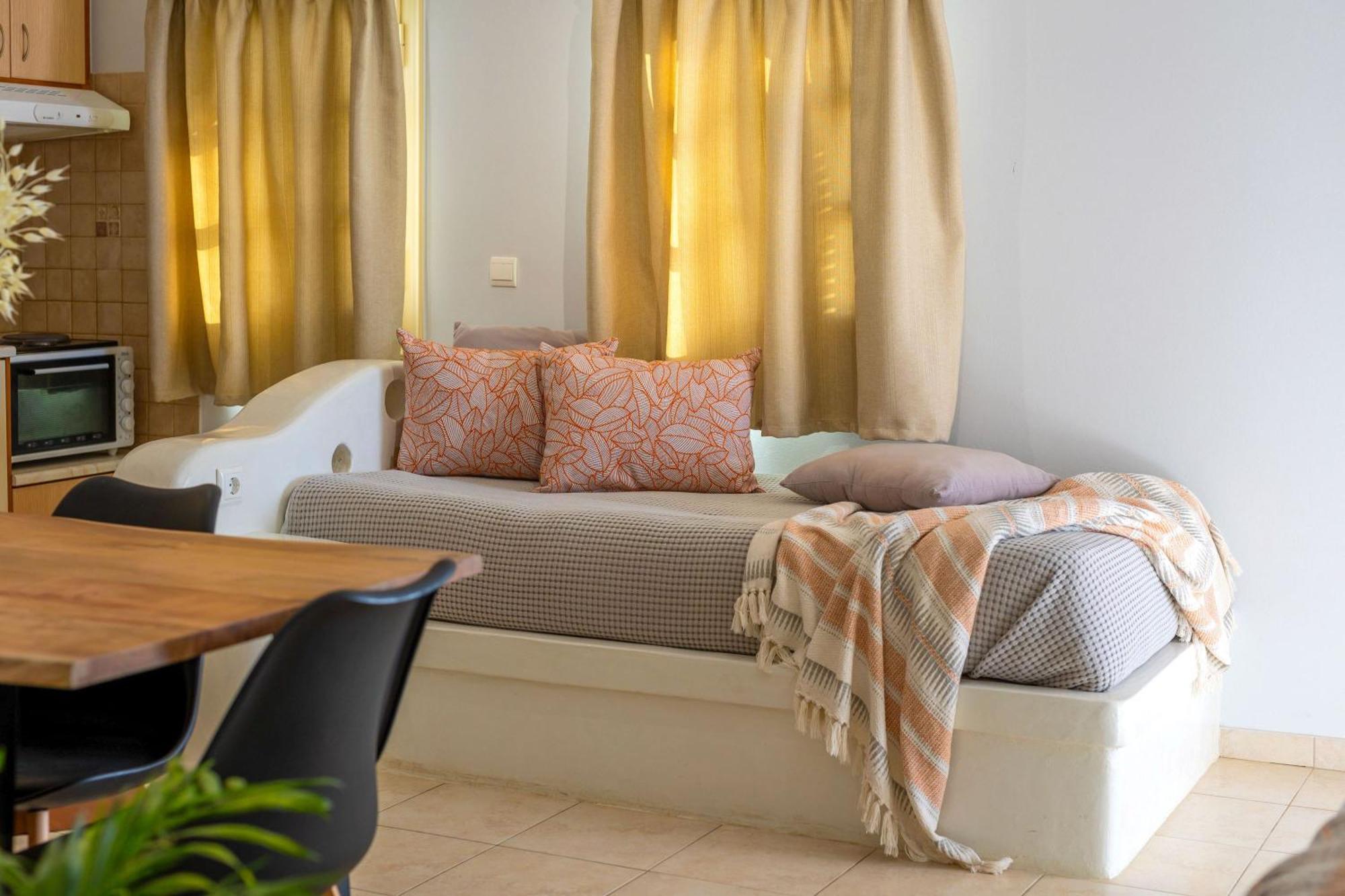 Sahara Beach Apartments - Kastraki Kastrákion Buitenkant foto