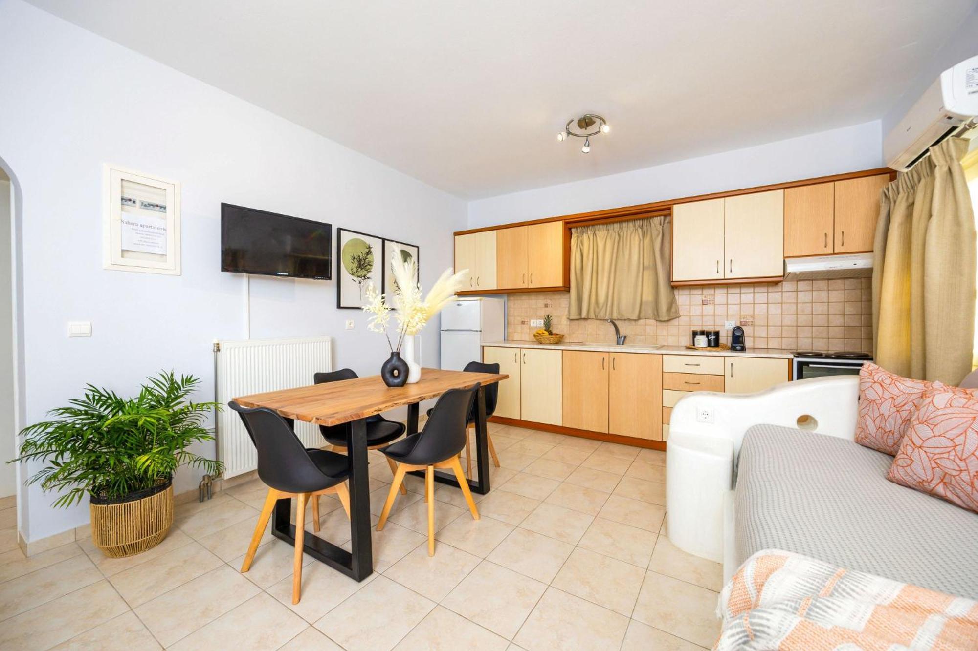 Sahara Beach Apartments - Kastraki Kastrákion Buitenkant foto